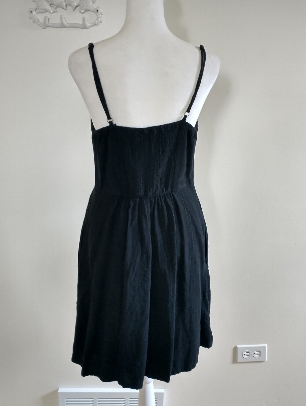 Universal Thread Cotton Linen Blend Black Button-Front Pleated Dress M - Picture 7 of 10